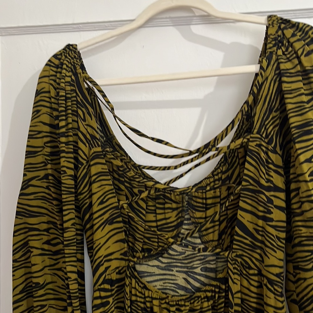 WHIMSY + ROW ZEBRA DRESS - Picture 5 of 6